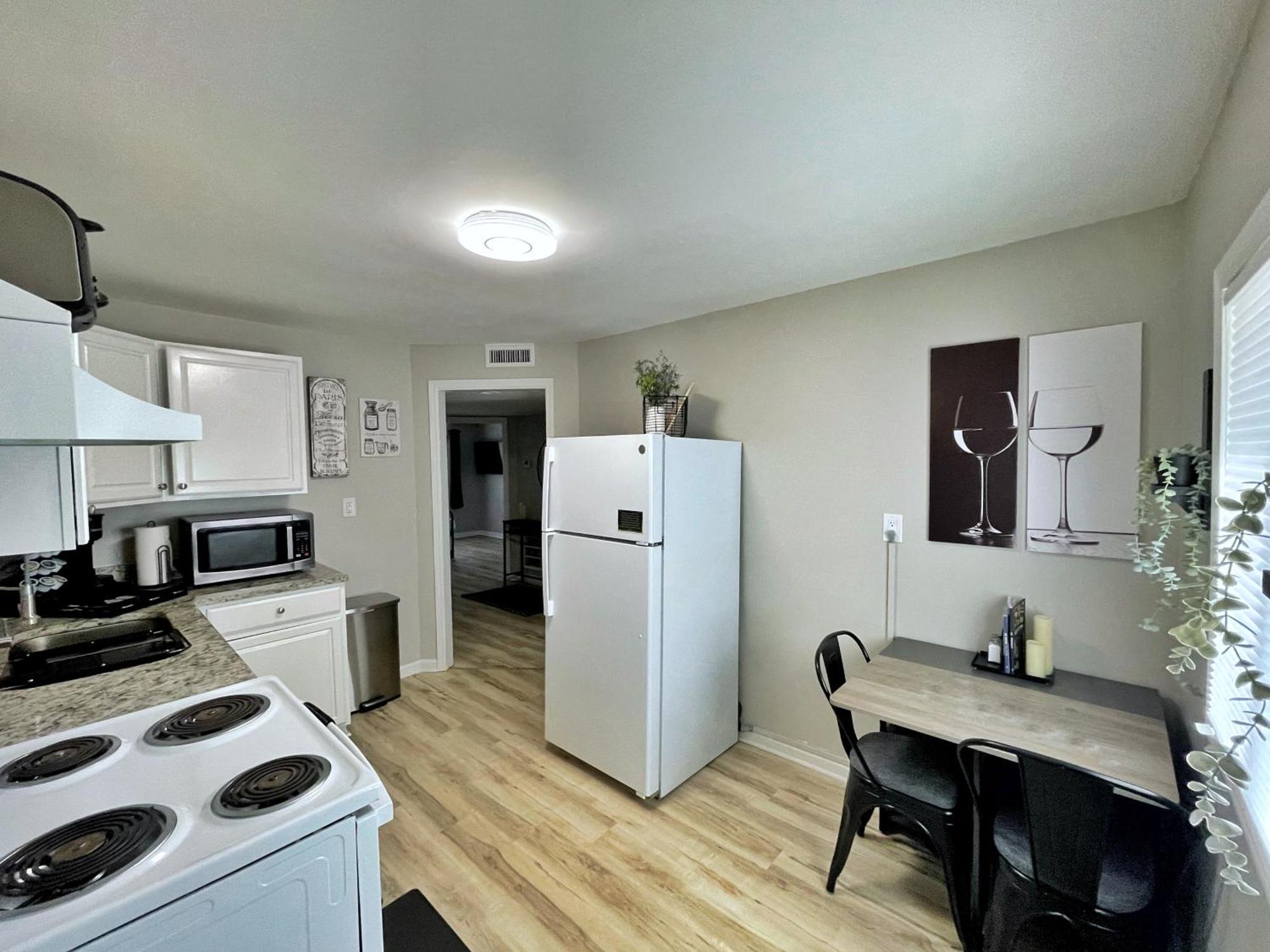 *New* The Cozy Haven, 5 Minutes To Atl Airport Lägenhet Atlanta Exteriör bild